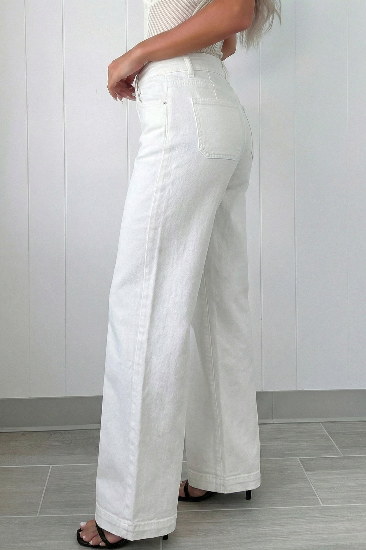 Bonbon 2-Button High Waist Wide Leg Jeans